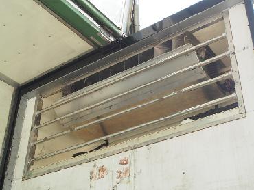 いすゞ ギガ 冷凍ウイング 大型 PJ-CYJ51W5 年式 H17 [写真15]