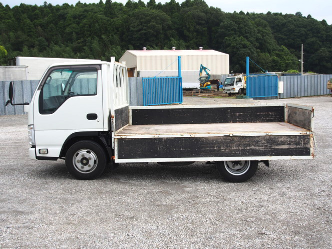 いすゞ エルフ 平ボディ 小型 BKG-NJR85A 年式 H22[写真11]