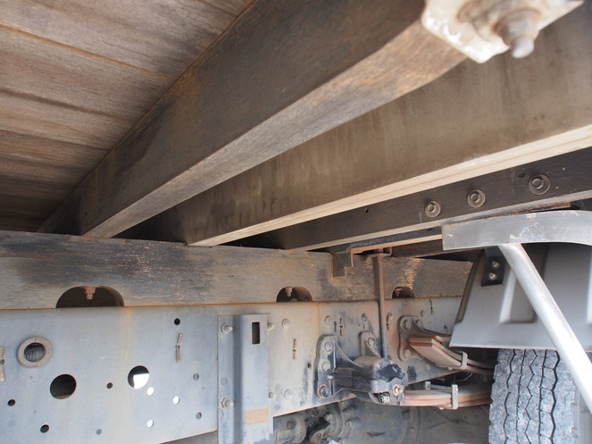 いすゞ フォワード 平ボディ 中型 PA-FRR34L4 年式 H17[写真24]