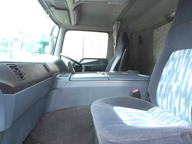 三菱ふそう スーパーグレート 冷凍ウイング 大型 KL-FS54JY 年式 H18[写真26]