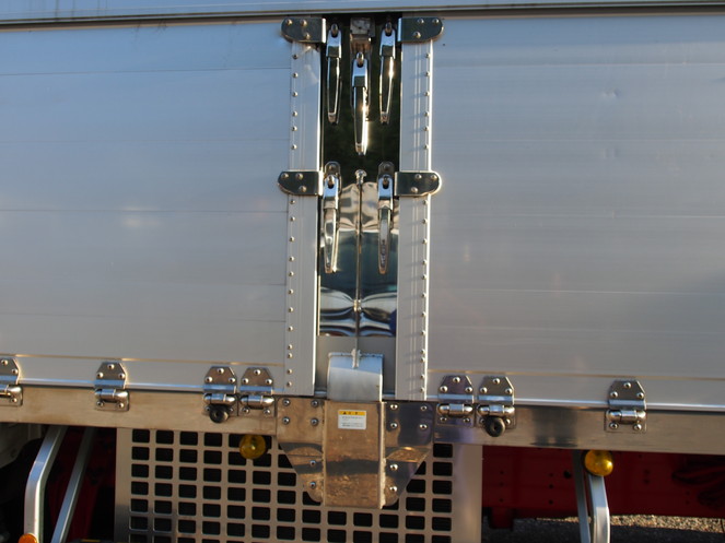 日野 グランドプロフィア 冷凍ウイング 大型 BKG-FR1EXYG 年式 H21[写真15]