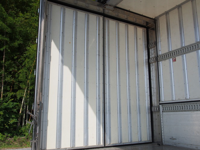 三菱ふそう スーパーグレート 冷凍ウイング 大型 KL-FS54JVZ 年式 H16[写真19]