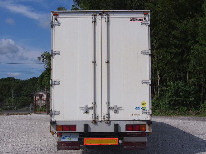 UDトラックス クオン ウイング車 大型 PKG-CG4ZA 年式 H21[写真10]