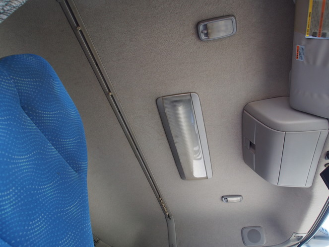 UDトラックス クオン ウイング車 大型 PKG-CG4ZA 年式 H21[写真28]