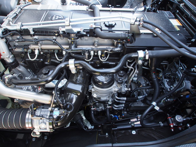 三菱ふそう スーパーグレート ウイング車 大型 QPG-FS64VZ 年式 H27[写真28]