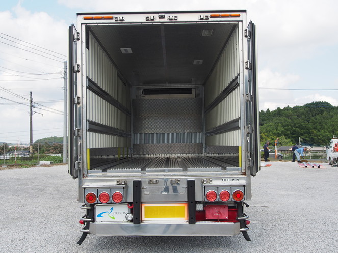 日野 レンジャー 冷凍バン 中増t BDG-FE8JLWA 年式 H20[写真12]