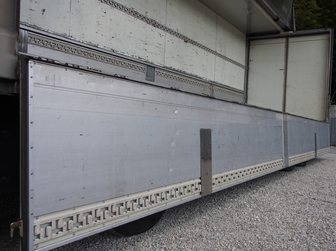 日野 プロフィア ウイング車 大型 BKG-FW1EXYG 年式 H19[写真16]