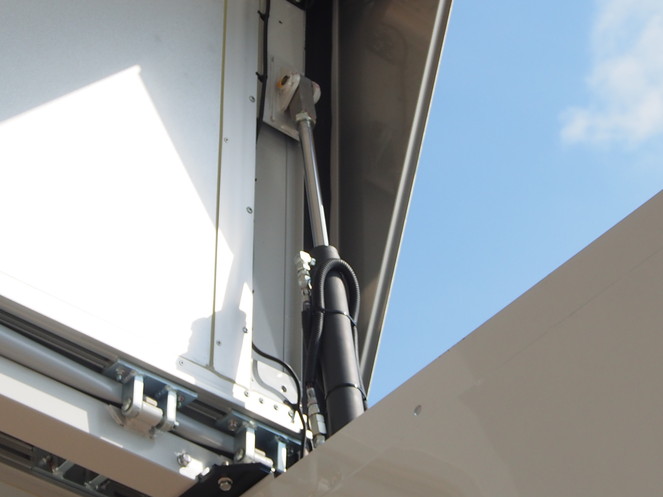 三菱ふそう スーパーグレート ウイング車 大型 QPG-FS64VZ 年式 H27[写真21]