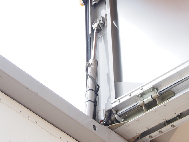 いすゞ フォワード ウイング車 中型 PDG-FRR34T2 年式 H20[写真20]