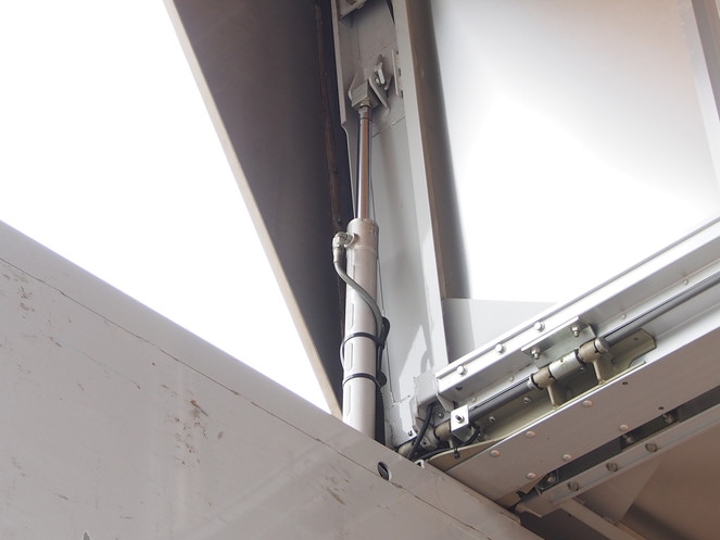 いすゞ フォワード ウイング車 中型 PDG-FRR34T2 年式 H20[写真22]