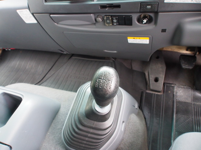 いすゞ フォワード ウイング車 中型 PDG-FRR34T2 年式 H20[写真29]