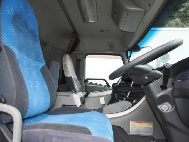 UDトラックス クオン 冷凍ウイング 大型 PKG-CD4ZA 年式 H20[写真07]