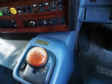 日野 グランドプロフィア 冷凍ウイング 大型 BKG-FR1EXYG 年式 H21 [写真26]