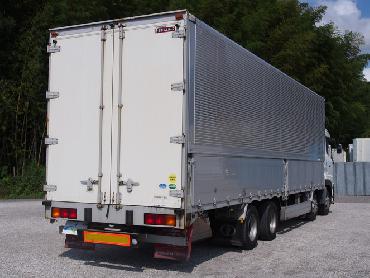 UDトラックス クオン ウイング車 大型 PKG-CG4ZA 年式 H21 [写真11]