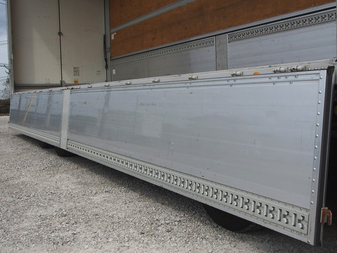 いすゞ ギガ ウイング車 大型 LKG-CYJ77A 年式 H23[写真15]