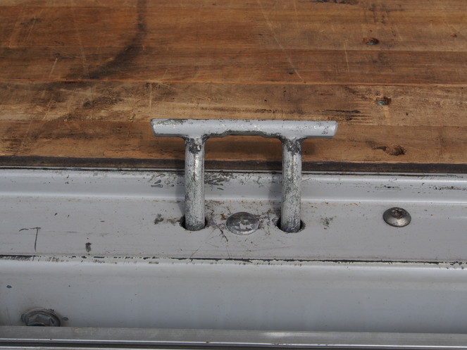 いすゞ ギガ ウイング車 大型 LKG-CYJ77A 年式 H23[写真21]