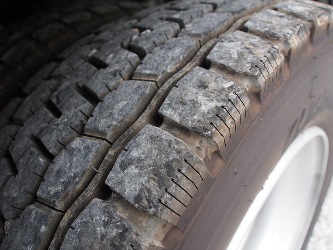 いすゞ ギガ ウイング車 大型 LKG-CYJ77A 年式 H23[写真39]