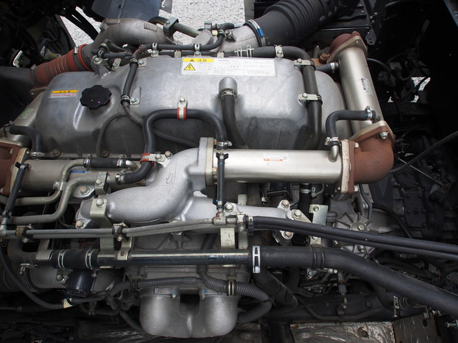 いすゞ ギガ ウイング車 大型 LKG-CYJ77A 年式 H23[写真33]