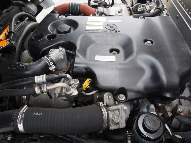 いすゞ エルフ バン車 小型 SKG-NMR85AN 年式 H23[写真24]