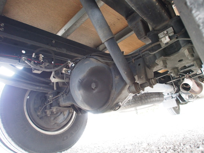 いすゞ エルフ バン車 小型 SKG-NMR85AN 年式 H23[写真28]