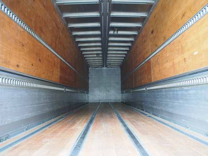 いすゞ ギガ ウイング車 大型 PKG-CYJ77W8 年式 H22[写真22]