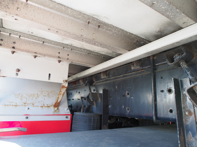 UDトラックス クオン ウイング車 大型 PKG-CG4ZA 年式 H21[写真32]