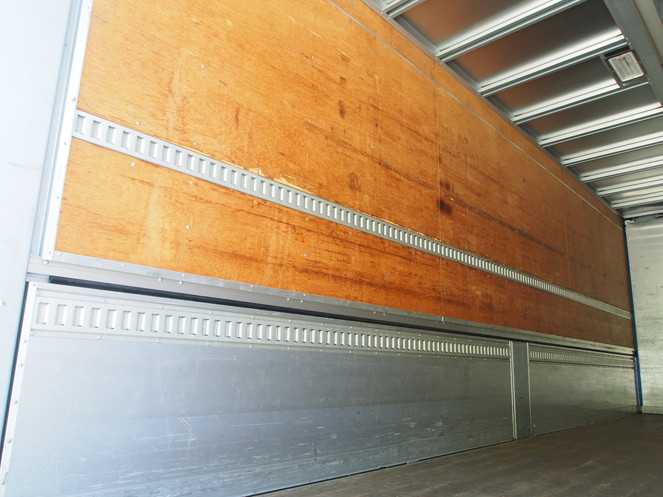 いすゞ フォワード ウイング車 中型 PA-FRR34P4 年式 H18[写真22]