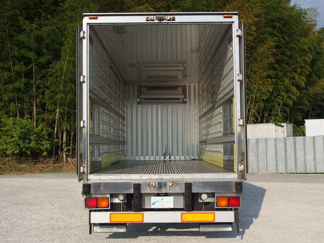 三菱ふそう ファイター 冷凍バン 中型 PDG-FK61F 年式 H21[写真13]