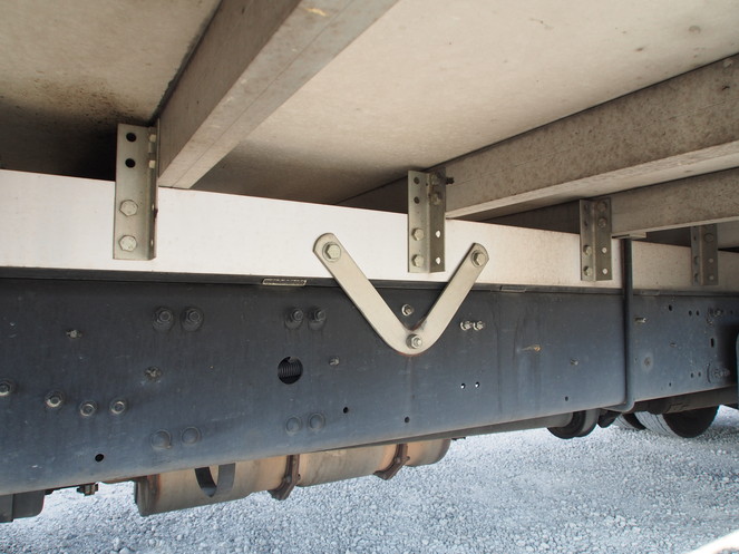 三菱ふそう ファイター 冷凍バン 中型 PDG-FK61F 年式 H21[写真30]