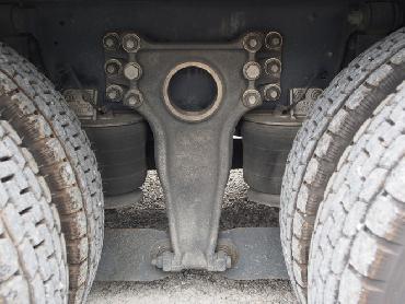 いすゞ ギガ ウイング車 大型 LKG-CYJ77A 年式 H23 [写真36]