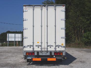 いすゞ ギガ ウイング車 大型 PKG-CYJ77W8 年式 H22 [写真10]