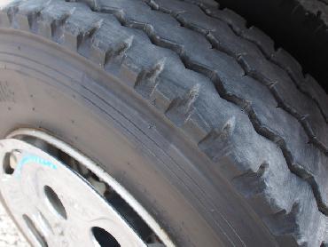 いすゞ フォワード 平ボディ 中型 PKG-FRR90S2 年式 H20 [写真19]