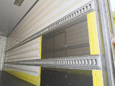 三菱ふそう ファイター 冷凍バン 中型 PDG-FK61F 年式 H21 [写真16]