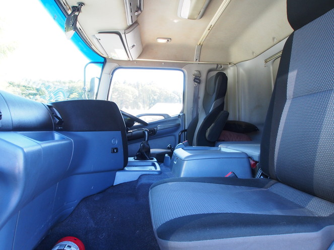 日野 プロフィア ウイング車 大型 BDG-FW1EXYG 年式 H19[写真26]