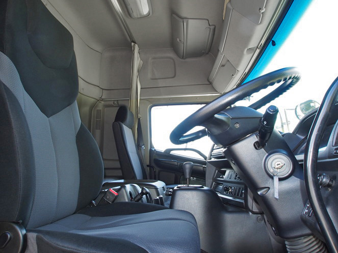 日野 プロフィア ウイング車 大型 LKG-FW1EXBG 年式 H23[写真17]