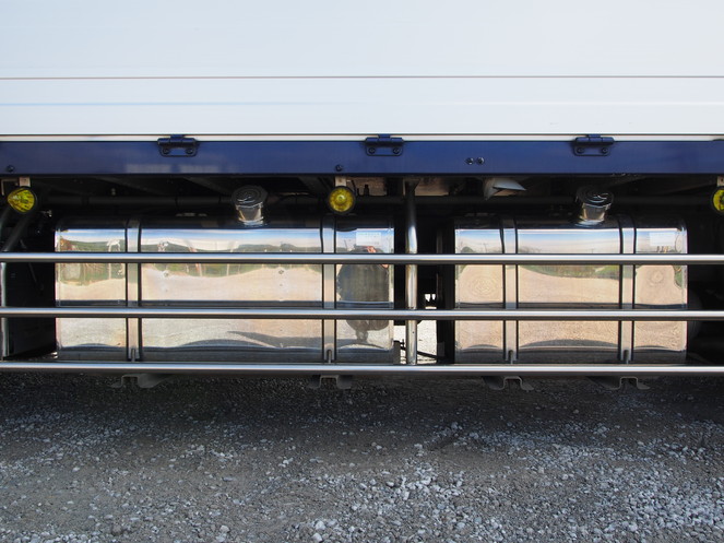 日野 プロフィア ウイング車 大型 LKG-FW1EXBG 年式 H23[写真26]