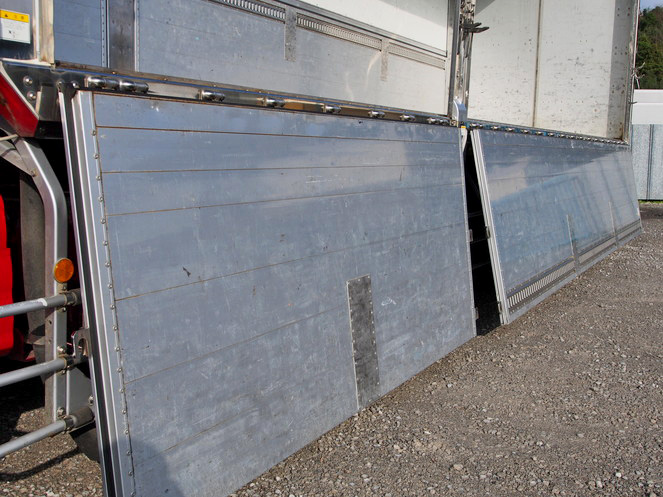 日野 グランドプロフィア 冷凍ウイング 大型 BKG-FR1EXYG 年式 H21[写真17]