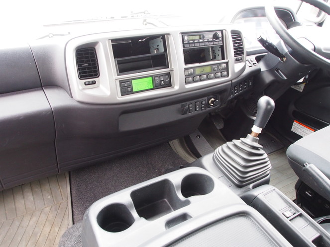 日野 レンジャープロ 冷凍バン 中型 TKG-FD9JLAA 年式 H24[写真29]