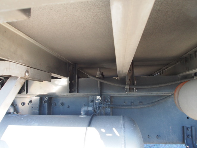 三菱ふそう スーパーグレート ウイング車 大型 KL-FS54JVZ 年式 H13[写真28]