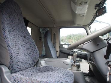 三菱ふそう ファイター 冷凍バン 中型 PDG-FK61F 年式 H21 [写真18]