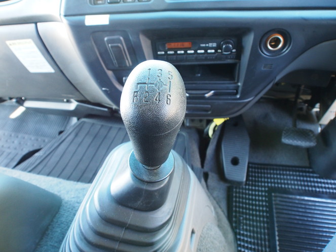 いすゞ フォワード ウイング車 中型 PA-FRD34L4 年式 H19[写真25]