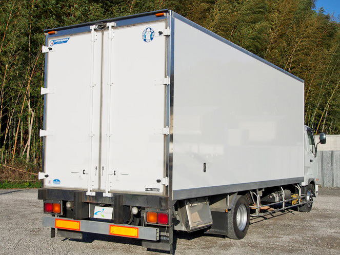 三菱ふそう ファイター 冷凍バン 中型 PDG-FK61F 年式 H21[写真07]