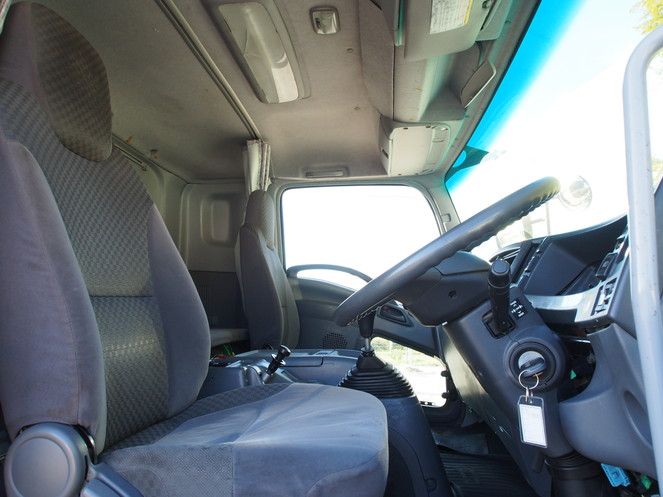 いすゞ フォワード ウイング車 中増t PDG-FTR34T2 年式 H20[写真05]