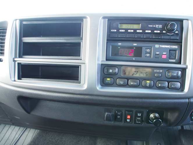 日野 レンジャー 冷凍バン 中型 TKG-FD7JKAG 年式 H24[写真22]