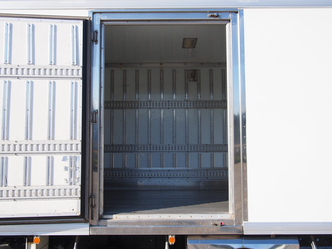 いすゞ エルフ 冷凍バン 小型 BKG-NPR85AN 年式 H20[写真11]