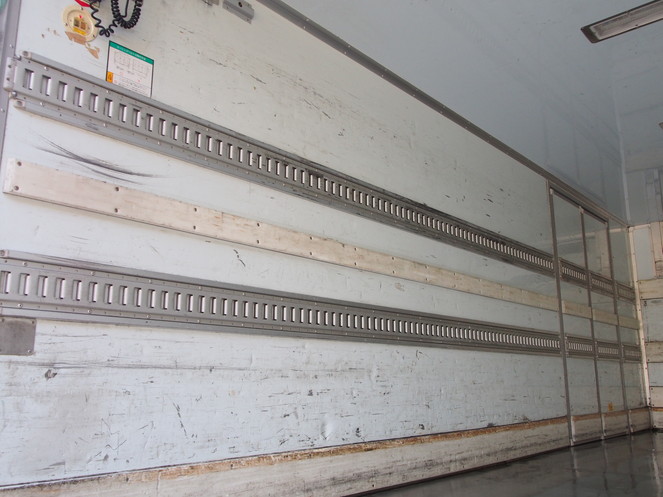 三菱ふそう ファイター 冷凍バン 中型 PDG-FK61F 年式 H22[写真14]