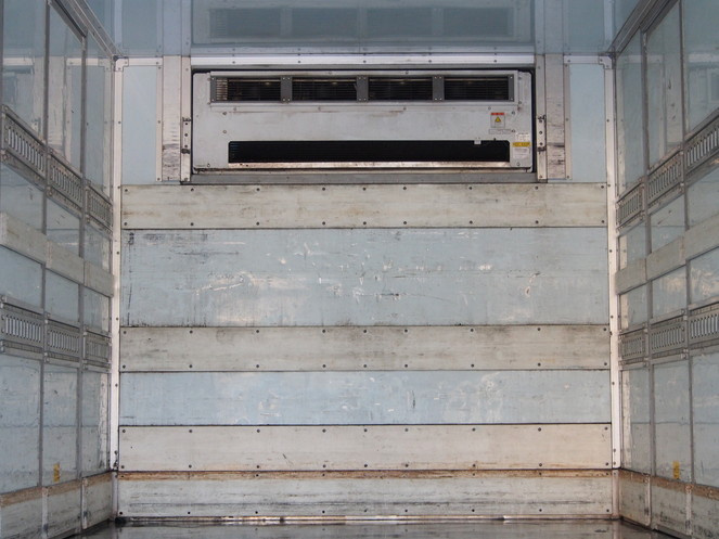 三菱ふそう ファイター 冷凍バン 中型 PDG-FK61F 年式 H22[写真16]