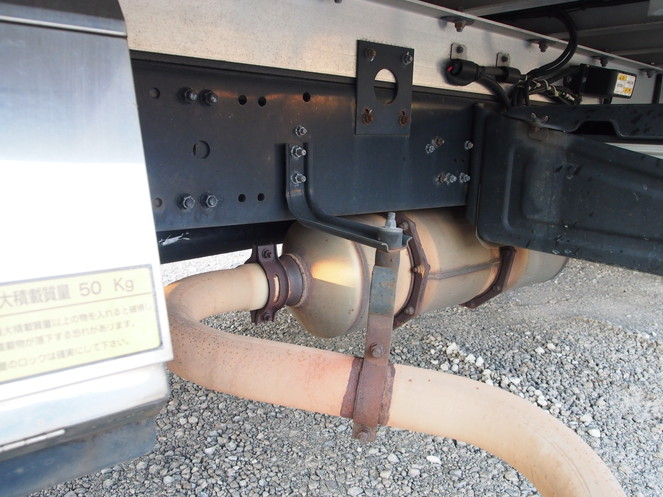 三菱ふそう ファイター 冷凍バン 中型 PDG-FK61F 年式 H22[写真25]