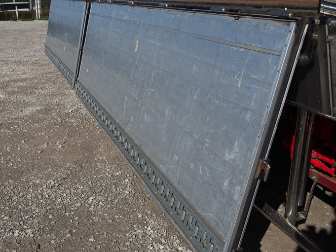 日野 レンジャー 冷凍ウイング 中型 BDG-FD8JLWA 年式 H20[写真16]