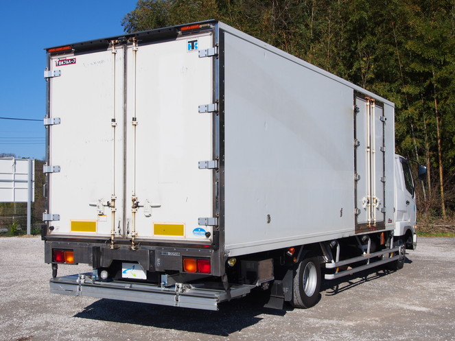 三菱ふそう ファイター 冷凍バン 中型 PDG-FK61F 年式 H22[写真06]